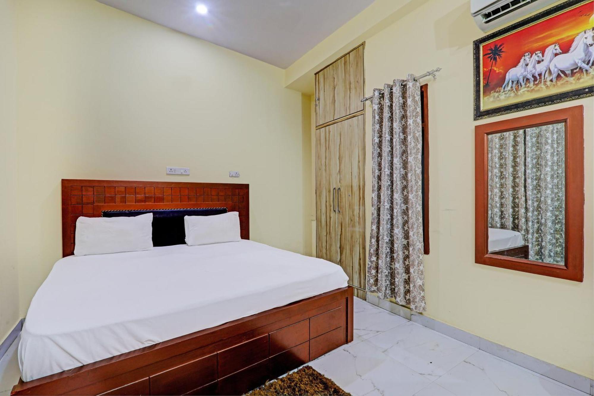Hotel O Home Singhs Delight Varanasi Exterior photo